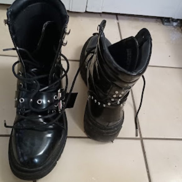 Vero Moda Black Combat Lace-Up Boots with Belt Detail - US 7 / UK 5 / EUR 38 - Picture 4 of 15